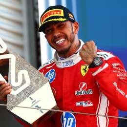 F1: Lewis Hamilton hizo historia y entró en el selecto grupo de pilotos que ganaron con Ferrari