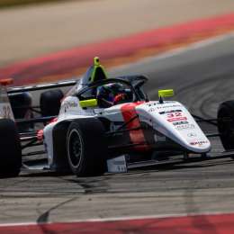 F4 Española: Fausto Arnaudo y Simón Bulbarella salieron a pista en el viernes de Aragón