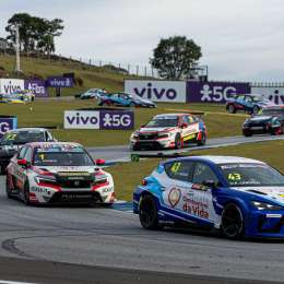 TCR South America: los entretelones de un nuevo duelo entre Leo Pernía y Pedro Cardoso