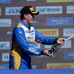 Franco Vivian le dedicó su podio en el TC2000 a Tulio Crespi: "Es un gran maestro del automovilismo argentino"
