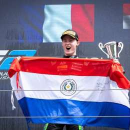 Mercedes mostró la emotiva llamada entre Joshua Dürksen y el presidente de Paraguay