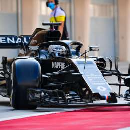 Fernando Alonso tuvo su primer día de ensayos en Bahrein