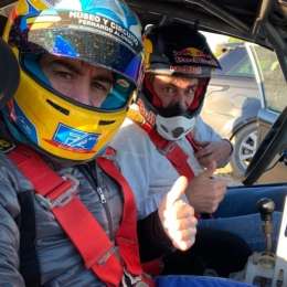 Carlos Sainz:  "Alonso, debe respetar el Dakar"