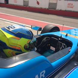 Carrara entrenó en Adria