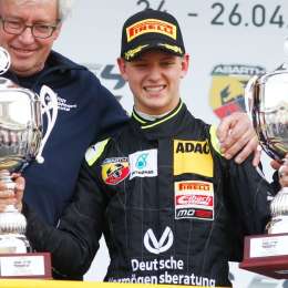 Schumacher Jr. entre Ferrari y Mercedes