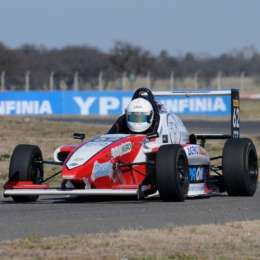 Emiliano Stang: "Confiamos en pelear adelante en Buenos Aires"