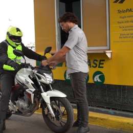 Las motos podrán pagar el peaje de manera electrónica