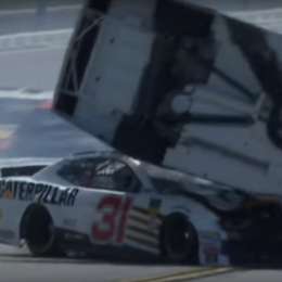 Vuelco en la NASCAR