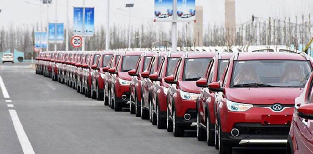 China empuja el crecimiento en las ventas de autos eléctricos