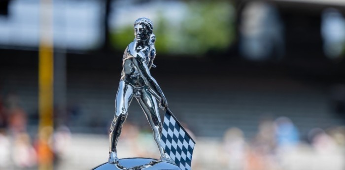 ¿Cómo es el trofeo de la Indy500 y cuál es su historia?