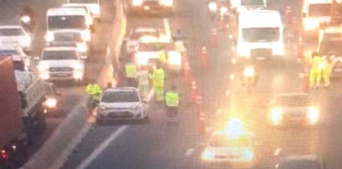 Un hombre intentó cruzar la autopista Buenos Aires-La Plata y fue atropellado