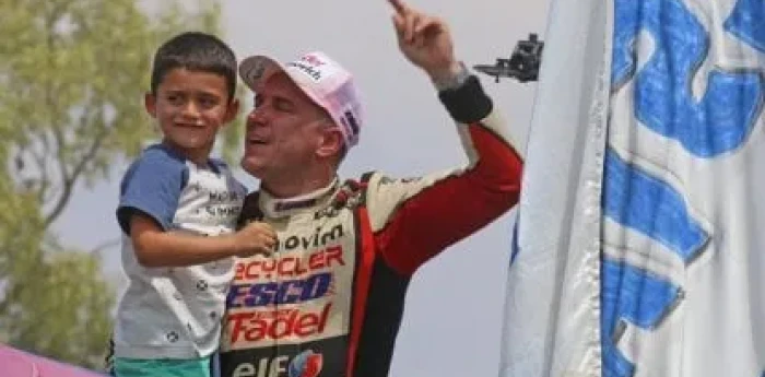 ¡Entendió todo! Salvador Werner festejó su cumple en modo Colapinto