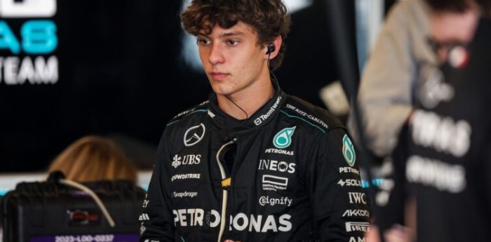 F1: Button apuntó hacia Antonelli en medio de los rumores de Verstappen a Mercedes