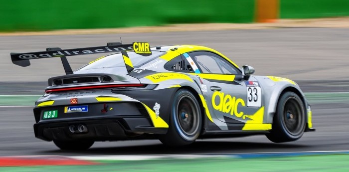 GT Cup Europe: Viel Bugliotti cerró su gran sábado en Barcelona con un podio en la primera final