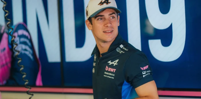 F1: Colapinto aterrizó en Argentina y participó en un evento de Renault