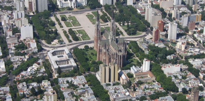 ¿Cómo es la propuesta del Subte en La Plata que promete revolucionar la ciudad?