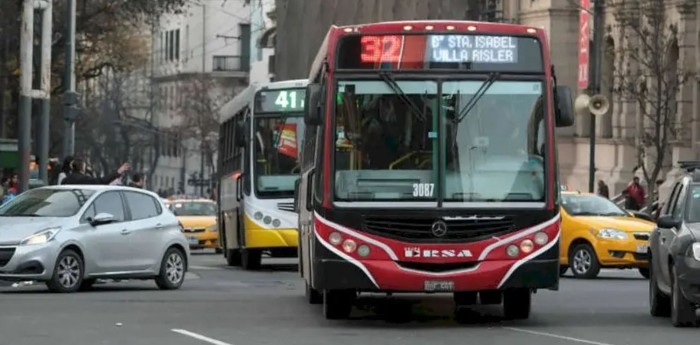 La UTA llamó a un paro de colectivos para el miércoles 11 de febrero