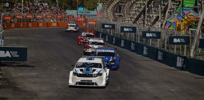 TC2000: ¿Cómo se transita la curva de la montaña rusa del Callejero de Buenos Aires?
