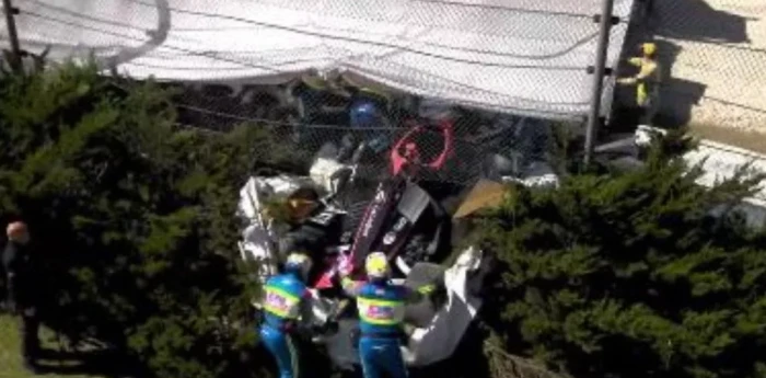 IndyCar: ¡Atravesó la valla! Scott McLaughlin sufrió un fuerte y aterrador accidente en Barber