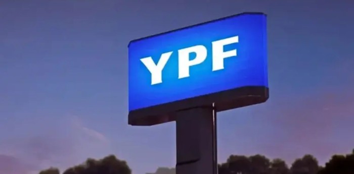 Las empresas petroleras se unieron a YPF y congelarán los precios del combustible por 45 días