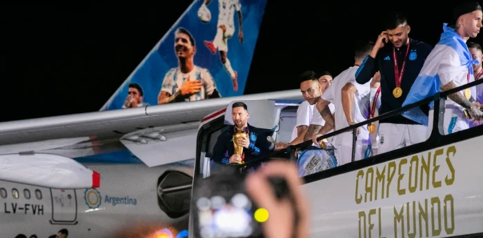 Cómo armar un viaje low cost al Mundial 2026: trucos clave para gastar menos y ver a la Selección