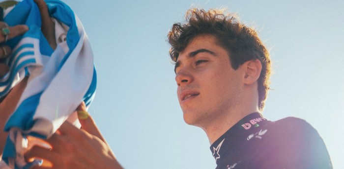 F1: ¡Exclusivo! Franco Colapinto se acercó al lugar del Road Show en Palermo e hizo enloquecer a los hinchas durante la puesta en marcha del Lotus E20