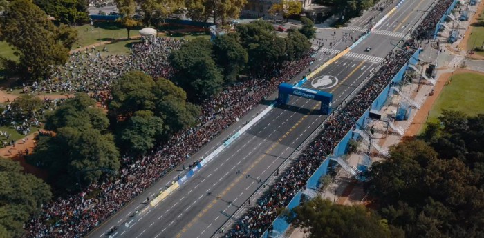 F1: imágenes inéditas del multitudinario Road Show de Franco Colapinto