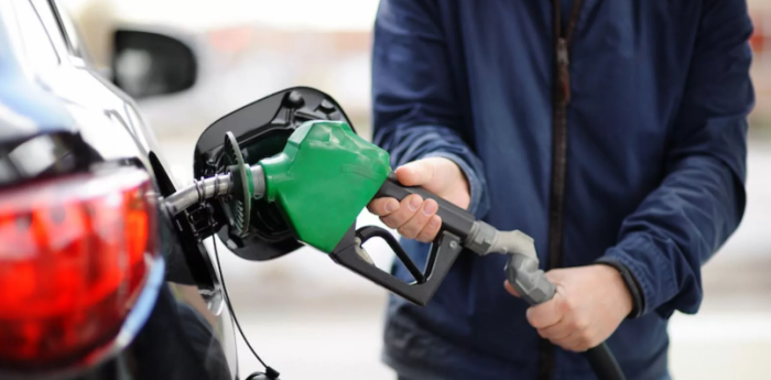 Aumento en el combustible a partir de mayo: ¿Cuánto costará cargar nafta y gasoil en CABA?