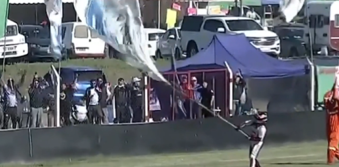 TC: ¡Festejo absoluto! El desahogo de Werner con los hinchas tras ganar en Termas