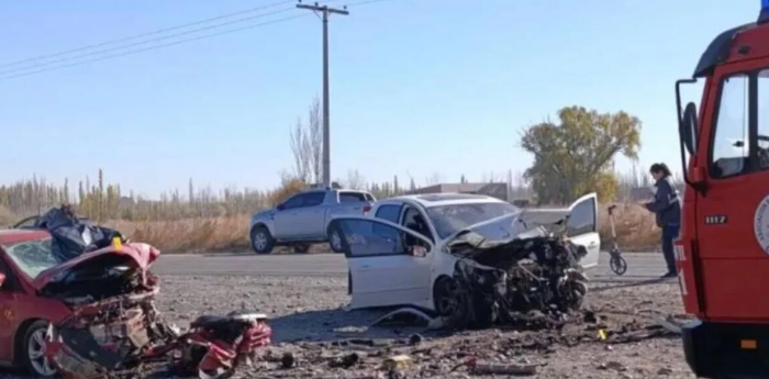 Durísimo choque frontal en Río Negro: hay un muerto y tres heridos