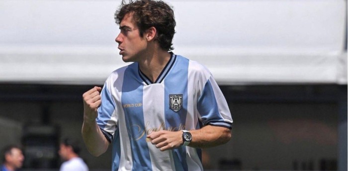 F1: ¿Y si te llama Scaloni? Colapinto metió dos golazos con la camiseta de la Selección Argentina