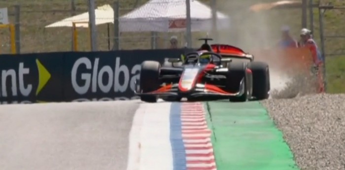 F2: ¡A fondo! Varrone protagonizó una gran salvada al buscar los límites en la clasificación de Barcelona