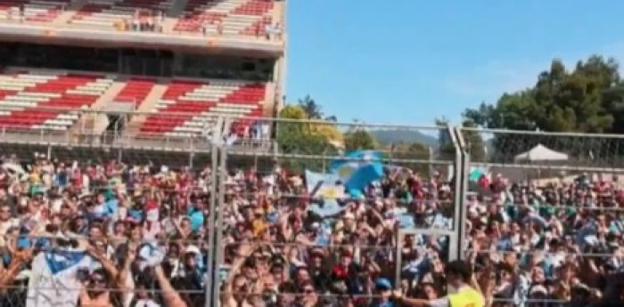 F1: ¡Marea albiceleste! Los argentinos coparon el circuito de Barcelona y cantaron al unísono en apoyo a Colapinto