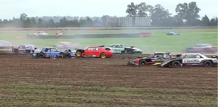 Procar 4000: largada accidentada en la final de la Clase B en San Nicolás