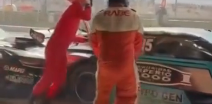 TC: el insólito momento que se vivió en los boxes entre Ebarlin y De Carlo en el Desafío de las Estrellas