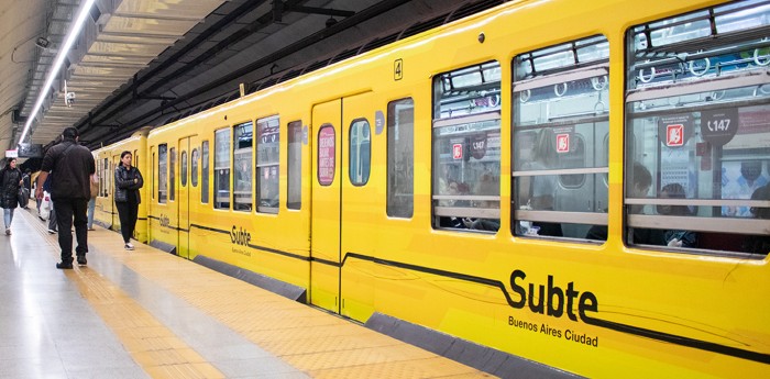 Atención usuarios: ¿Qué billeteras vistuales ofrecen descuentos para el transporte público en agosto?