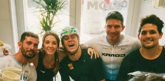 Colapinto y Pechito López disfrutaron juntos a pura bici en Niza antes de que termine el receso de la F1