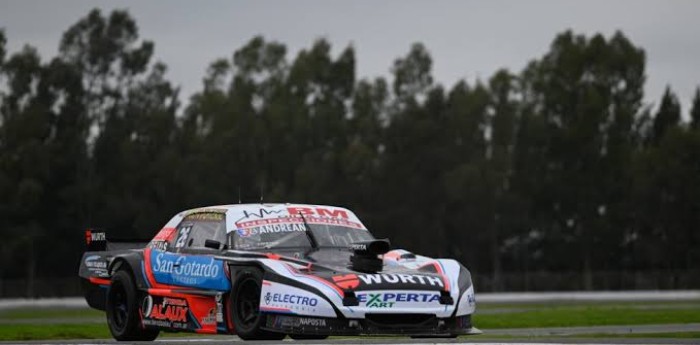 TC Mouras: Valentino Alaux se quedó con un carreron en La Plata y obtuvo su primer triunfo en la categoría