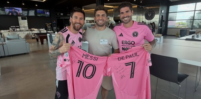 ¡Junte de cracks! Kevin Benavides se reunió con Messi y De Paul en las instalaciones del Inter Miami