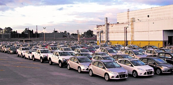 Aumentó la exportación de autos a Brasil