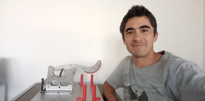 El Ingeniero Diego Montero trabaja en la creación de un respirador 
