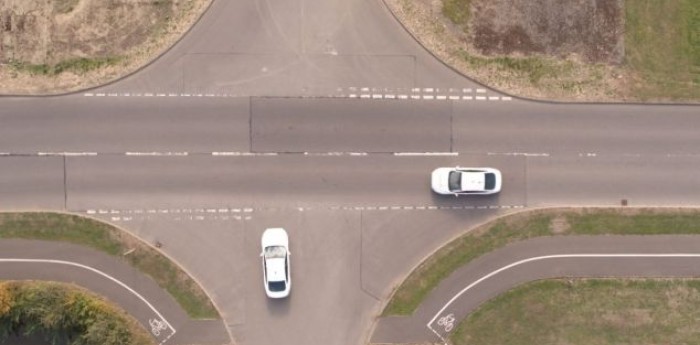 Ford prueba un sistema de seguridad que podría eliminar semáforos