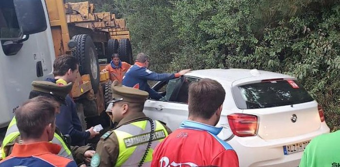 Loeb se pegó contra un camión en Chile
